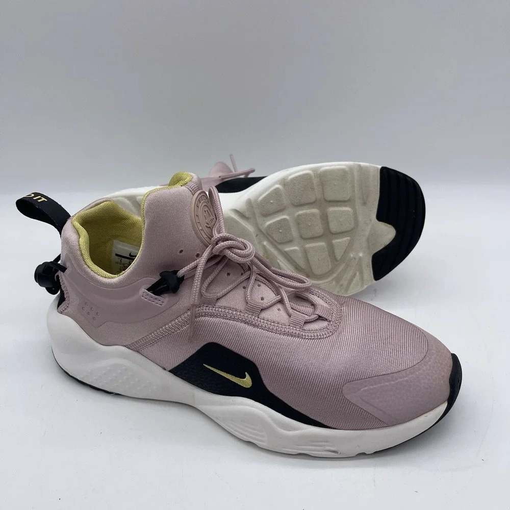 Nike AO3172-500 Air Huarache City Move Women's Size 9 Running Shoes 'Plum Chalk'
